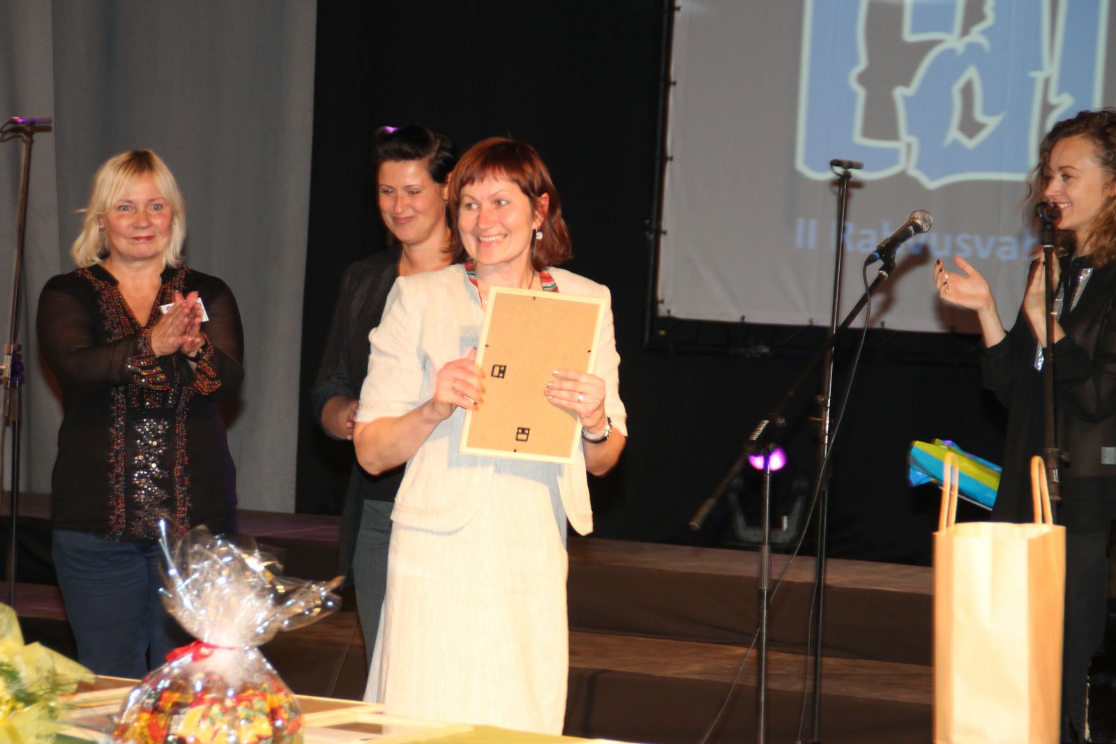LAULURAGIN 2015 KONKURSS